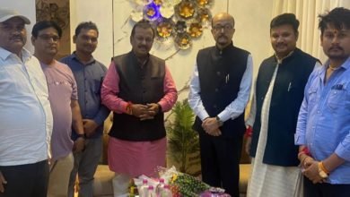 भिलाई: प्रदेश महामंत्री जय प्रकाश यादव ने राज्यपाल रमेन डेका से मुलाकात कर श्रमिको की समस्या को ध्यान आकर्षण कराया…जानिए