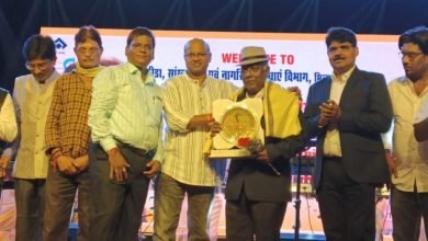 मो.रफ़ी साहब की याद मे संगीत कलाकारों ने थिरकने को मजबूर कर दिया।