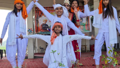 कासगंज: सेंट वी0 एन0 पब्लिक स्कूल में तिरंगा झंडा पूरी शान के साथ फहराया..जानिए रिपोर्ट