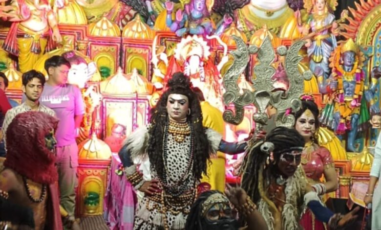 कासगंज: मां भगवती के जागरण में हुआ शिव तांडव,देखने उमड़ी सैकड़ों की भीड़