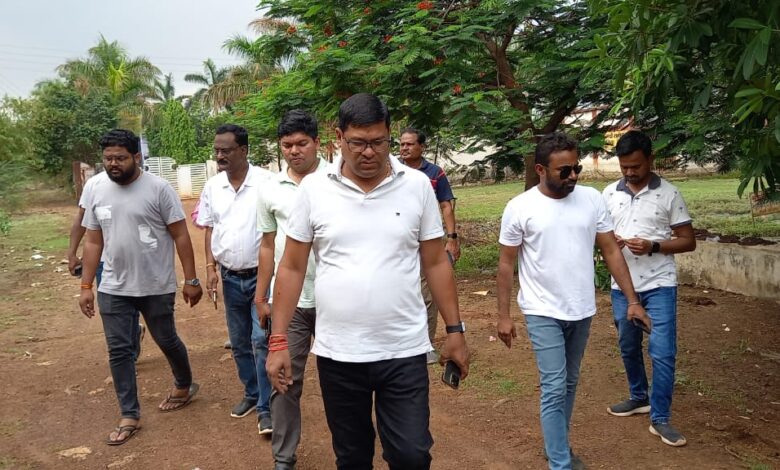 मकान बनाने से पूर्व सीवरेज, वर्षा जल निकासी की व्यवस्था देखकर ही निर्माण करें।