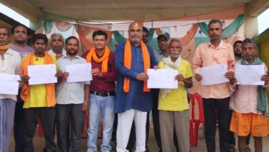 स्वामित्व अधिकार अभिलेख योजना अन्तर्गत 244 लोगो को आबादी पट्टा वितरण किया