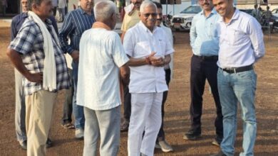 ग्राम मुर्मुंदा में सुशासन तिहार की तैयारी और योजनाओं का निरीक्षण