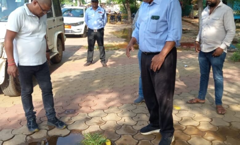 वैशानी नगर जोन क्र. 02 के विभिन्न वार्डो के कार्यो का आयुक्त ने किया निरीक्षण।