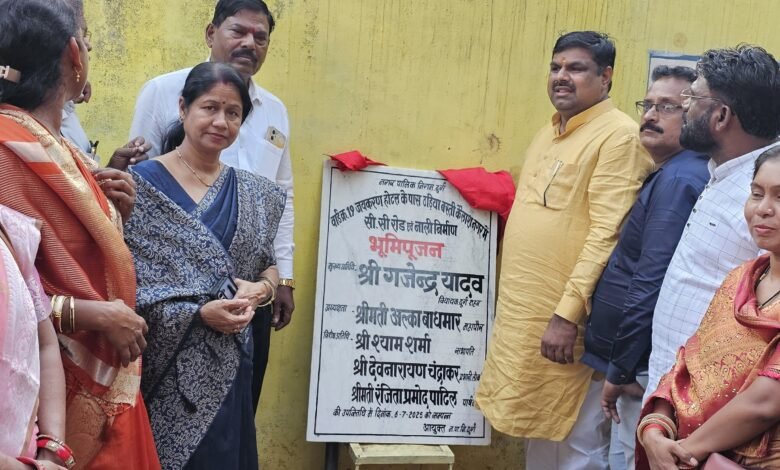 वार्ड 19 की सड़क होगी सीमेंटीकरण, विधायक गजेन्द्र यादव ने किया भूमिपूजन