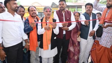 साजा विधायक ईश्वर साहू ने ग्राम मौहा भाठा में 90 लाख रूपये के विभिन्न विकास कार्यों का किया लोकार्पण