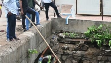 आयुक्त ने सी.एंड.डी. वेस्ट प्लांट एवं वेडिंग जोन निर्माण का किया औचक निरीक्षण 