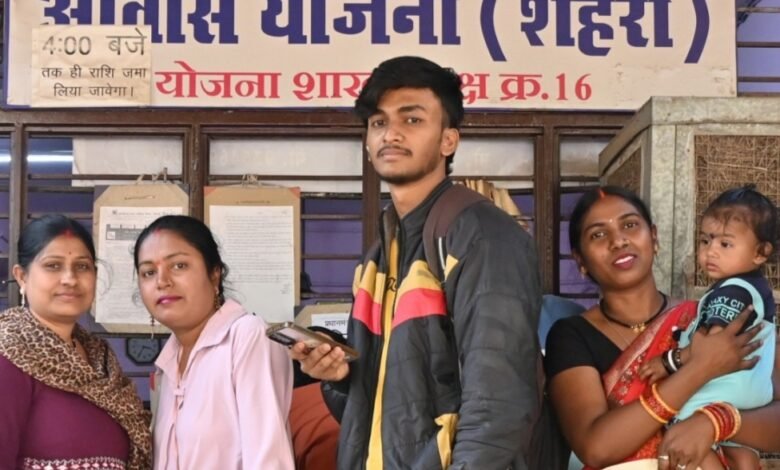 भिलाई: 3 जुलाई गुरूवार को प्रधानमंत्री आवास योजना का लाटरी आयोजित भिलाई: 3 जुलाई गुरूवार को प्रधानमंत्री आवास योजना का लाटरी आयोजित