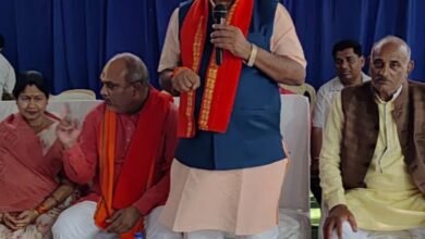 दंगल में भाग लेने वाले पहलवानों के बीच खेल भावना और मैत्रीपूर्ण संबंधों को बढ़ावा- सांसद विजय बघेल 