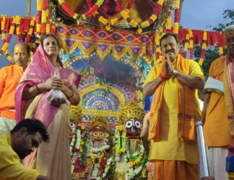 भिलाई: गुंडीचा मंडप में सांसद विजय बघेल ने निभाया राजा का कर्तव्य, जय जगन्नाथ से गूंजा शहर