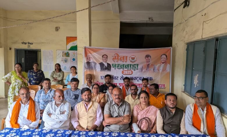 स्वच्छता पर सरकार की ज़िम्मेदारी बनाम हमारी ज़िम्मेदारी स्वच्छता पर सरकार की ज़िम्मेदारी बनाम हमारी ज़िम्मेदारी