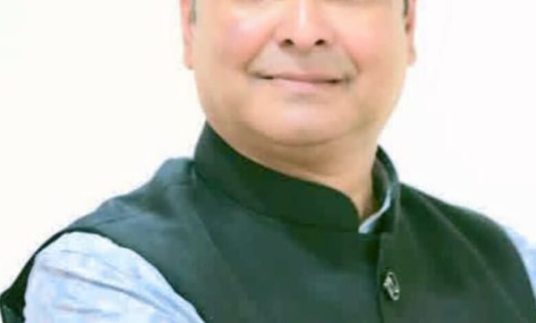 विधायक रिकेश सेन बिहार चुनाव के लिए रवाना, बोले – फिर बन रही एनडीए की सरकार विधायक रिकेश सेन बिहार चुनाव के लिए रवाना, बोले – फिर बन रही एनडीए की सरकार