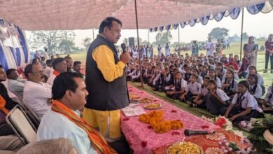 ग्राम बोरी में सांसद खेल महोत्सव 2025 का भव्य आयोजन — सांसद विजय बघेल ने खिलाड़ियों का बढ़ाया उत्साह प्रधानमंत्री मोदी के ‘खेलो इंडिया’ विज़न को साकार करता दिखा ग्रामीण प्रतिभाओं का जोश