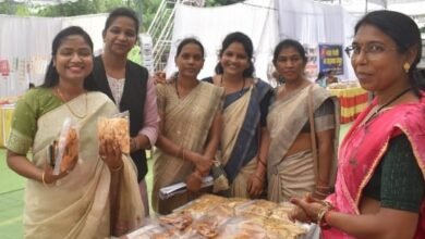 दुर्ग में “बिहान हाट – चिन्हारी दुआरी” मेला का शुभारंभस्व-सहायता समूहों की प्रदर्शनी सह विक्रय में झलकी ग्रामीण महिलाओं की आत्मनिर्भरता की चमक