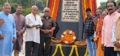 लोकतंत्र के पुजारी जयप्रकाश नारायण की जयंती पर श्रद्धांजलि सभा आयोजित,आचार्य डॉ. अजय आर्य बोले — “जेपी केवल व्यक्ति नहीं, एक विचार थे