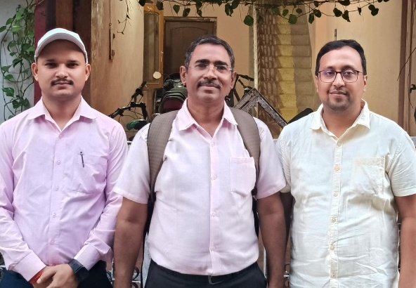 जहांअंधेरा है, वहां दीप जलाएं:डॉ.अजय आर्य जहांअंधेरा है, वहां दीप जलाएं:डॉ.अजय आर्य