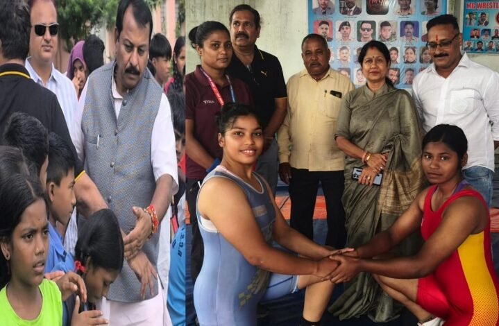 सांसद खेल महोत्सव में खेल से खिलें सपने, युवाओं में उमंग और जोश का माहौल सांसद खेल महोत्सव में खेल से खिलें सपने, युवाओं में उमंग और जोश का माहौल