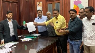 दुर्ग: सहकारी समिति कर्मचारी संघ दुर्ग ने अनिश्चितकालीन आंदोलन किया स्थगित