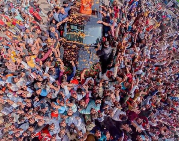 कथावाचक पंडित धीरेंद्र कृष्ण शास्त्री पहुंचे भिलाई युवा मोर्चा ने किया भव्य स्वागत