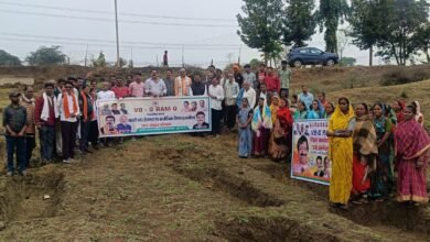 VB-GRAMG योजना को लेकर साजा विधानसभा में जन-जोहर चौपाल किसानों-श्रमिकों को दी गई नई रोजगार गारंटी की जानकारी VB-GRAMG योजना को लेकर साजा विधानसभा में जन-जोहर चौपाल किसानों-श्रमिकों को दी गई नई रोजगार गारंटी की जानकारी