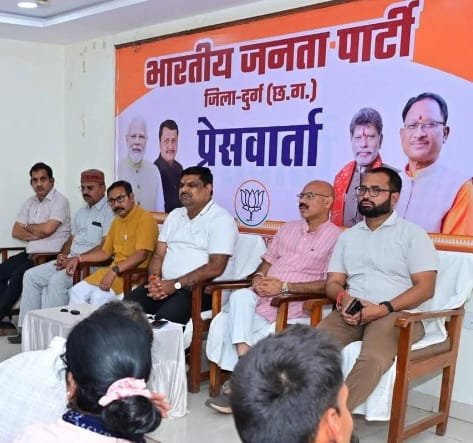 विकसित छत्तीसगढ़ के संकल्प को साकार करने वाला ऐतिहासिक बजट : गजेंद्र यादव विकसित छत्तीसगढ़ के संकल्प को साकार करने वाला ऐतिहासिक बजट : गजेंद्र यादव