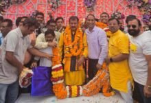 दुर्ग सांसद विजय बघेल का जन्मदिन धूमधाम से मनाया गया, बधाई देने वालों का लगा तांता