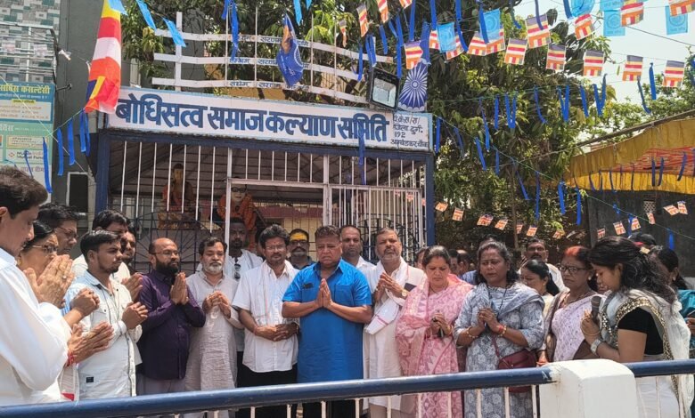 कोसा नगर कांग्रेस ने श्रद्धा व सम्मान के साथ मनाई डॉ. आंबेडकर की 135वीं जयंती कोसा नगर कांग्रेस ने श्रद्धा व सम्मान के साथ मनाई डॉ. आंबेडकर की 135वीं जयंती