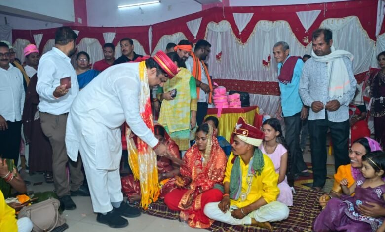 मुख्यमंत्री सामूहिक कन्या विवाह में गरिमामय आयोजन, जरूरतमंद परिवारों को मिला सहारा