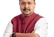 विधायक रिकेश सेन के बड़े भाई के निधन पर भाजपा राष्ट्रीय अध्यक्ष नितिन नबीन ने जताया शोक फोन पर दी संवेदना, सेन परिवार को बंधाया ढांढस