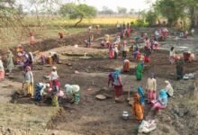 मोर गांव मोर पानी महाभियान से दुर्ग जिले में जल संरक्षण और रोजगार को नई गति 102 ग्राम पंचायतों में 112 नवा तरिया व तालाब गहरीकरण कार्य स्वीकृत, महिला समूहों को मिलेगा संचालन का जिम्मा