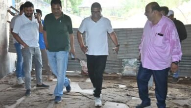 भिलाई: चंद्रा मौर्या अंडरब्रिज व सर्विस रोड निर्माण का आयुक्त ने किया निरीक्षण, अवैध कब्जे हटाने के दिए निर्देश भिलाई: चंद्रा मौर्या अंडरब्रिज व सर्विस रोड निर्माण का आयुक्त ने किया निरीक्षण, अवैध कब्जे हटाने के दिए निर्देश