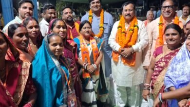 भक्ति और आस्था का अद्भुत संगम, श्रीराम कथा में उमड़ी श्रद्धालुओं की भीड़ रामकथा ने दिया संस्कार और मर्यादा का संदेश, समापन पर पहुंचे सांसद विजय बघेल
