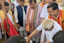 आहिवारा में भाजपा मंडल कार्यालय निर्माण का भूमि पूजन, सांसद विजय बघेल ने किया शुभारंभ संगठनात्मक गतिविधियों का प्रमुख केंद्र बनेगा मंडल कार्यालय- विजय बघेल