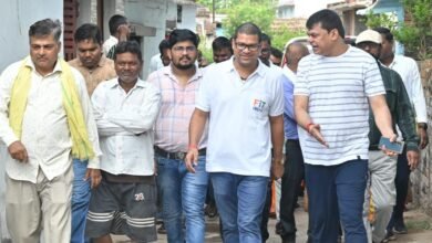 सिवरेज, सफाई और पेयजल व्यवस्था पर निगम आयुक्त की सख्ती खुर्सीपार वार्ड का किया व्यापक निरीक्षण सिवरेज, सफाई और पेयजल व्यवस्था पर निगम आयुक्त की सख्ती खुर्सीपार वार्ड का किया व्यापक निरीक्षण