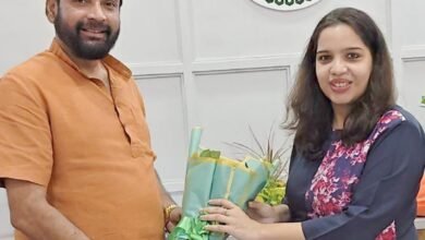 नव नियुक्त निगम आयुक्त सुरुचि सिंह से मिले सांसद प्रतिनिधि प्रमोद सिंह भिलाई निगम के विकास एवं जनहित मुद्दों पर हुई सार्थक चर्चा नव नियुक्त निगम आयुक्त सुरुचि सिंह से मिले सांसद प्रतिनिधि प्रमोद सिंह भिलाई निगम के विकास एवं जनहित मुद्दों पर हुई सार्थक चर्चा