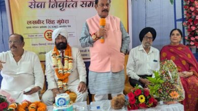 भिलाई-3 स्टेशन प्रबंधक लखबीर सिंह मुंघेरा को भावभीनी विदाई, 35 वर्षों की गौरवपूर्ण रेल सेवा का हुआ सम्मान भिलाई-3 स्टेशन प्रबंधक लखबीर सिंह मुंघेरा को भावभीनी विदाई, 35 वर्षों की गौरवपूर्ण रेल सेवा का हुआ सम्मान