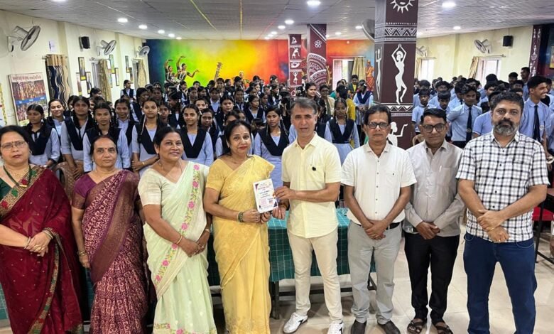 स्कूली विद्यार्थियों में उद्यमिता की सोच विकसित करने शुरू हुआ प्रोत्साहन कार्यक्रम स्कूली विद्यार्थियों में उद्यमिता की सोच विकसित करने शुरू हुआ प्रोत्साहन कार्यक्रम