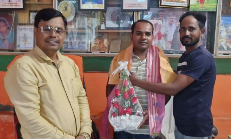 बजरंग दल नगरिया के नवनियुक्त संयोजक डॉ. विवेक बघेल का स्वागत बजरंग दल नगरिया के नवनियुक्त संयोजक डॉ. विवेक बघेल का स्वागत