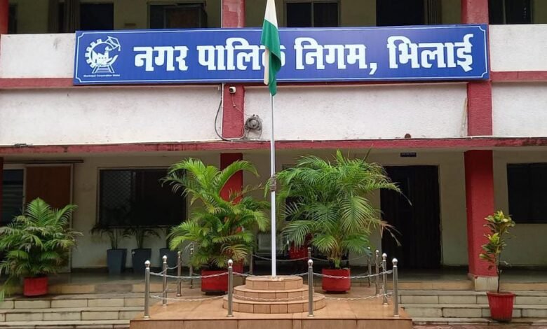 गणेशोत्सव को लेकर प्रशासन सख्त, प्रमुख मार्गों पर धरना-प्रदर्शन और जुलूस पर प्रतिबंध गणेशोत्सव को लेकर प्रशासन सख्त, प्रमुख मार्गों पर धरना-प्रदर्शन और जुलूस पर प्रतिबंध