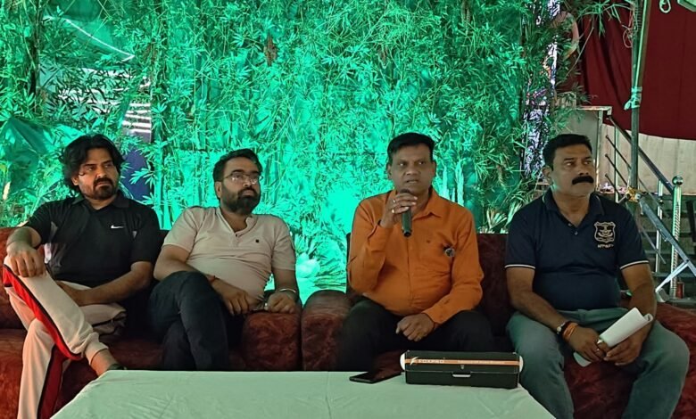 शगणेशोत्सव में आस्था के साथ पर्यावरण संरक्षण का संदेश, 42वें वर्ष में भव्य झांकी तैयार शगणेशोत्सव में आस्था के साथ पर्यावरण संरक्षण का संदेश, 42वें वर्ष में भव्य झांकी तैयार