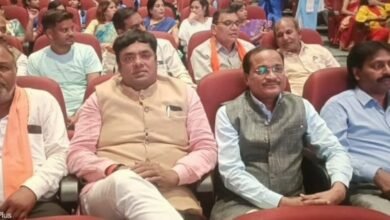 सेवा संकल्प अभियान: लाइट एंड साउंड शो में जीवंत हुई पीएम मोदी की 25 वर्षों की जनसेवा यात्रा सेवा संकल्प अभियान: लाइट एंड साउंड शो में जीवंत हुई पीएम मोदी की 25 वर्षों की जनसेवा यात्रा