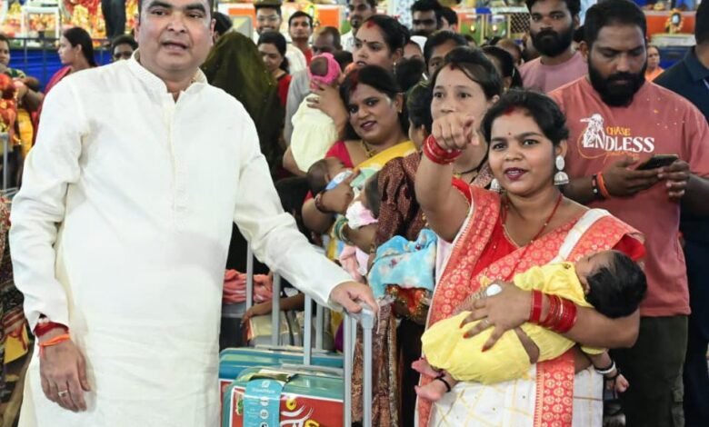 नवमी पर विधायक रिकेश सेन ने किया 101 नवजात कन्याओं का पूजन, 11-11 हजार की सुरक्षा किट भेंट