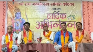 रामलीला के मंचन के बाद हुआ रावण दहन, कोहका में उमड़ी श्रद्धालुओं की भीड़
