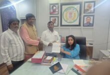 सुपेला गदा चौक से शराब दुकान हटाने की मांग तेज, जनहित संघर्ष समिति ने सौंपा ज्ञापन