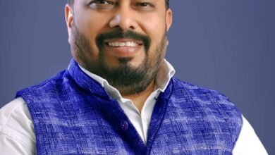 प्रधानमंत्री के परिवार पर टिप्पणी दुर्भाग्यपूर्ण, राजनीतिक विरोध में मर्यादा न भूलें कांग्रेस नेता : विजय साहू प्रधानमंत्री के परिवार पर टिप्पणी दुर्भाग्यपूर्ण, राजनीतिक विरोध में मर्यादा न भूलें कांग्रेस नेता : विजय साहू